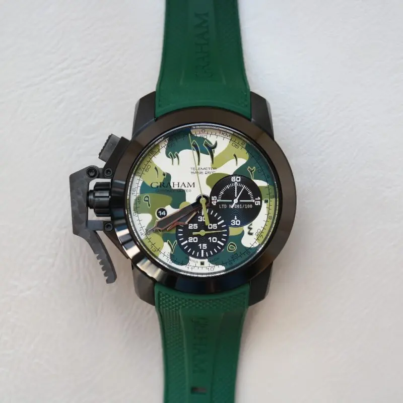 Pre-Owned Graham Chronofighter Oversize Arrow Green Camouflage 2CCAU.G04A