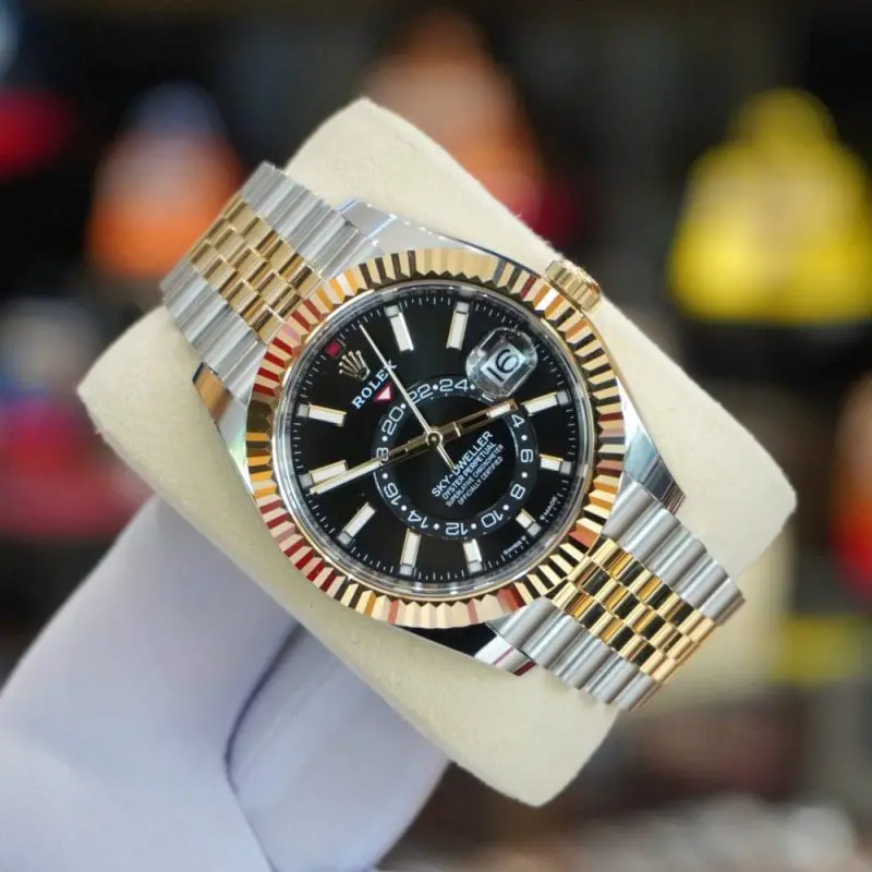 Pre-owned Rolex Sky-Dweller Steel & Gold 42MM Black Index-Dial Fluted Bezel Jubilee 336933-0004
