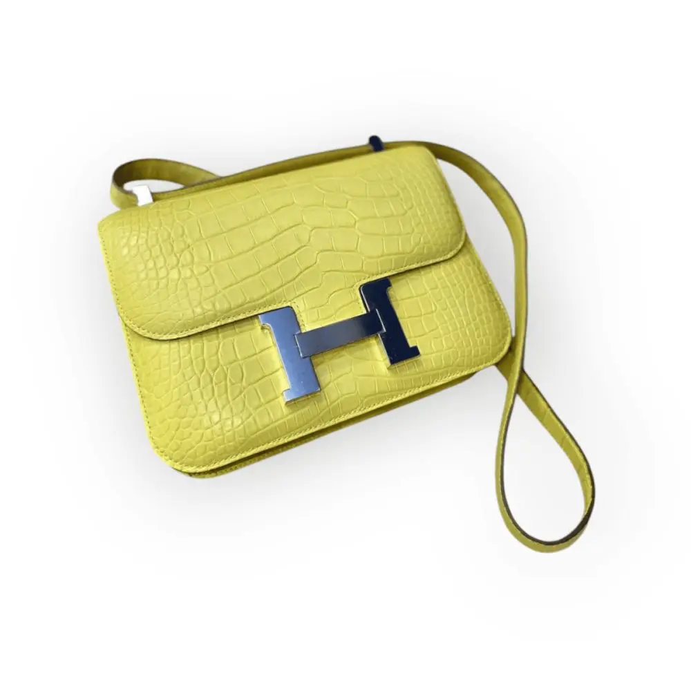 Pre-Owned Hermes Kelly Constance 24 Mimosa Matte Alligator With Palladium Hardware - Image 2