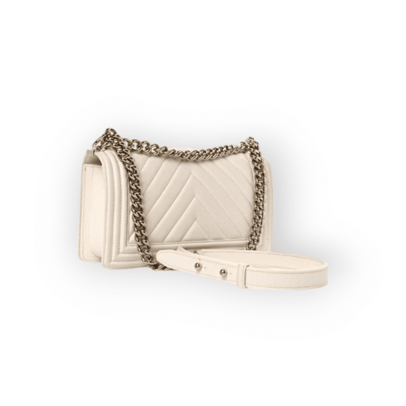 Pre-Owned Chanel Boy Medium Chevron Leather Beige GHW