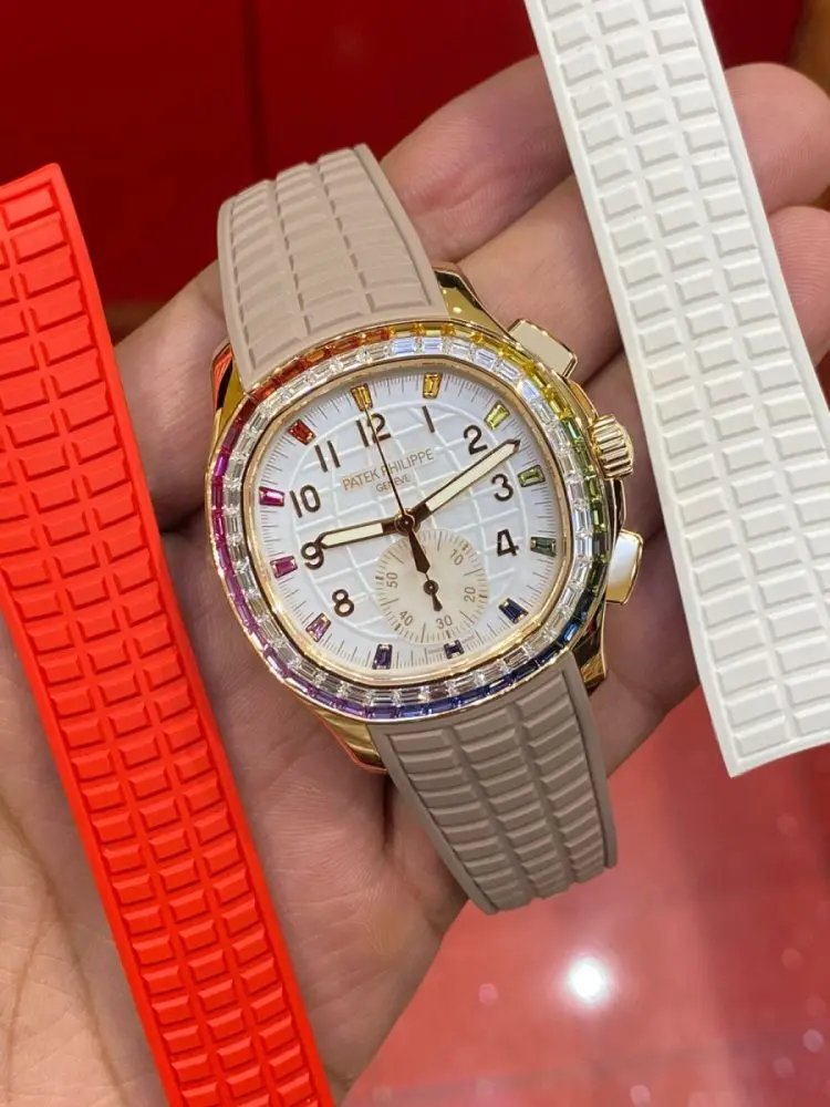 Pre-owned Patek Philippe Aquanaut Luce Rainbow Rose Gold 39.9mm 7968-300R-001