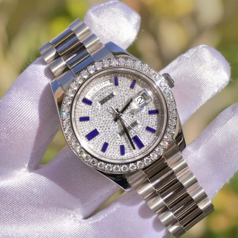 Pre-Owned Rolex Day-Date II Diamond Set Dial & Bezel White Gold 41mm 218349