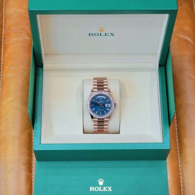 Pre-Owned Rolex Daydate 36mm Rose Gold Blue-Green Dial President 128345RBR-0083