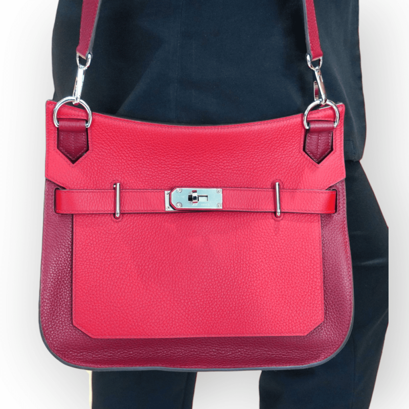 Pre-Owned Hermes Bicolor Casaque/Rouge Taurillon Clemence Leather Jypsiere 31 Bag PHW